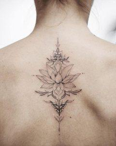 Hình Xăm Hoa Sen Mandala: Ý Nghĩa, Phong Thủy & Những Thiết Kế Đẹp Đầy Chiều Sâu 7 Hình Xăm Hoa Sen Mandala: Ý Nghĩa, Phong Thủy & Những Thiết Kế Đẹp Đầy Chiều Sâu image 10