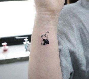 Hình Xăm Gấu Trúc: Ý Nghĩa & Thiết Kế Đẹp Nhất 107093733 3357973770932694 3752825494146098499 n 300x300 1