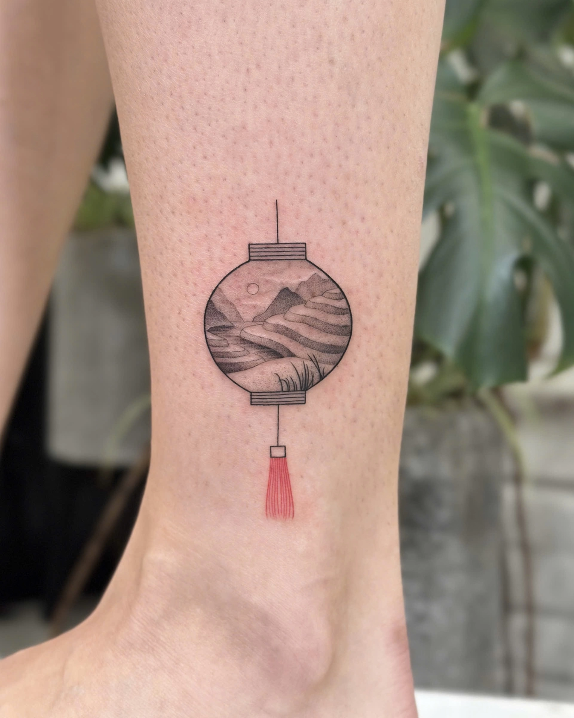Vietnamese Motif Tattoo Travel Ideas: Meaningful Vietnam Souvenir Tattoos 9 Mô tả SEO giàu ngữ nghĩa