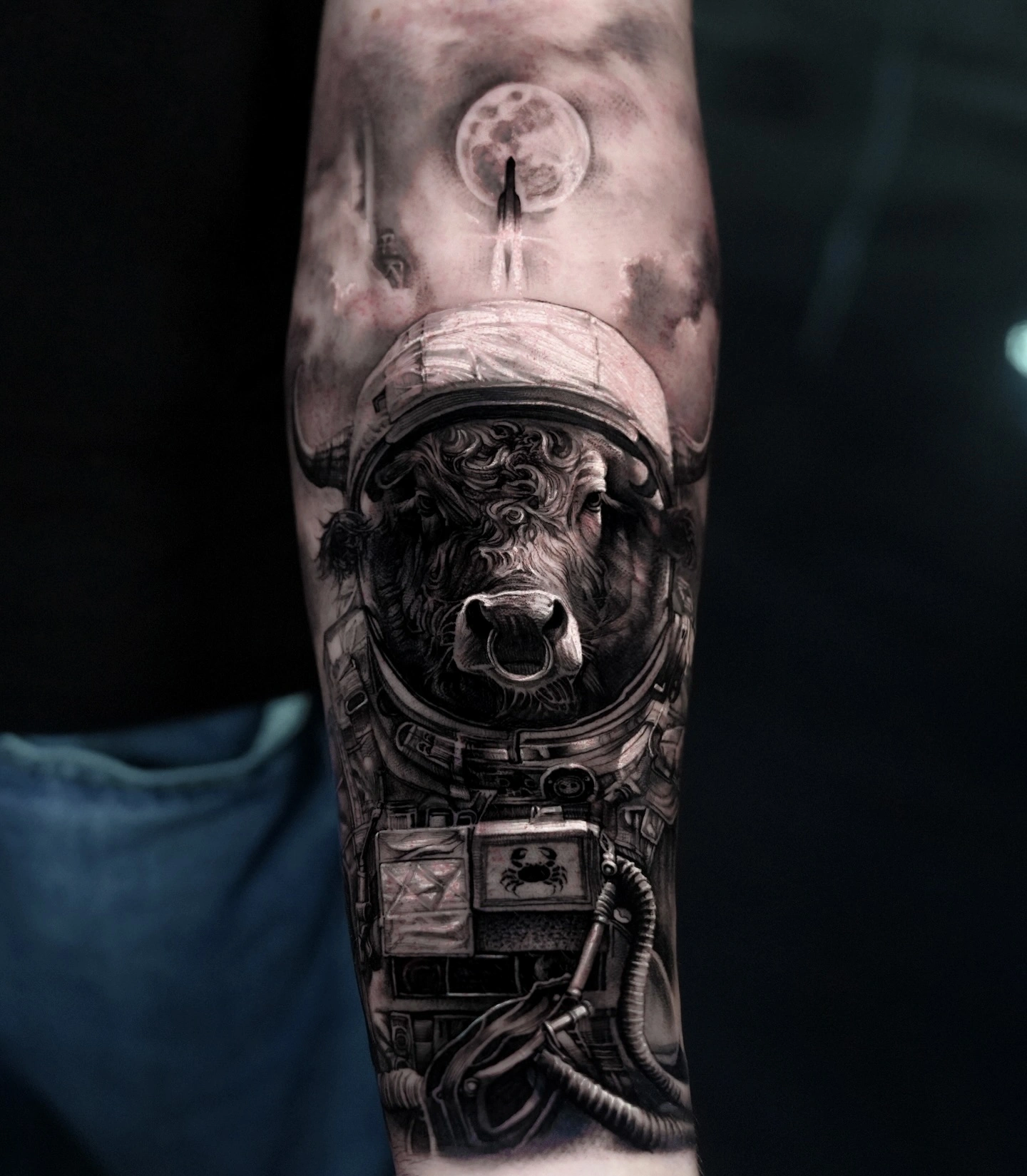 Black and Grey Realism Tattoo: Styles, Cost, Longevity & Expert Tips 1 bg image 1