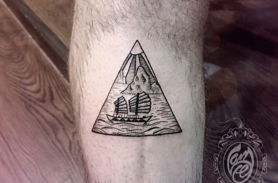 Halong Bay Minimalist Tattoo Ideas & Meaning Guide 3b40144a3ff27163cffcd6840490d99c