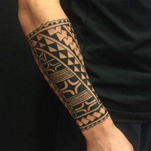 Xăm Maori để nhớ mình là ai: Ý nghĩa thật sự của hình xăm bản sắc 534623a4d2be1ad8fb63c57c2f999674 300x300 1