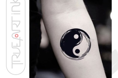 Ý Nghĩa Hình Xăm Âm Dương Và Gợi Ý Thiết Kế Đẹp 61c7367eed07ade366e0ffde y nghia hinh xam am duong204
