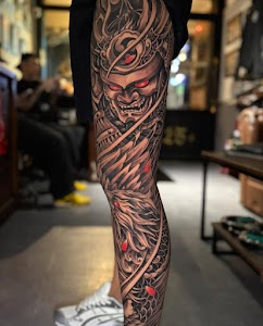 LUCKY TATTOO place picture