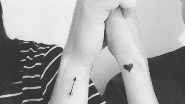 9 Gợi Ý Hình Xăm Nhỏ Cho Lần Đầu Xăm Trổ Đẹp & Ý Nghĩa Goi y hinh xam nho 01 instagram mawetattoos