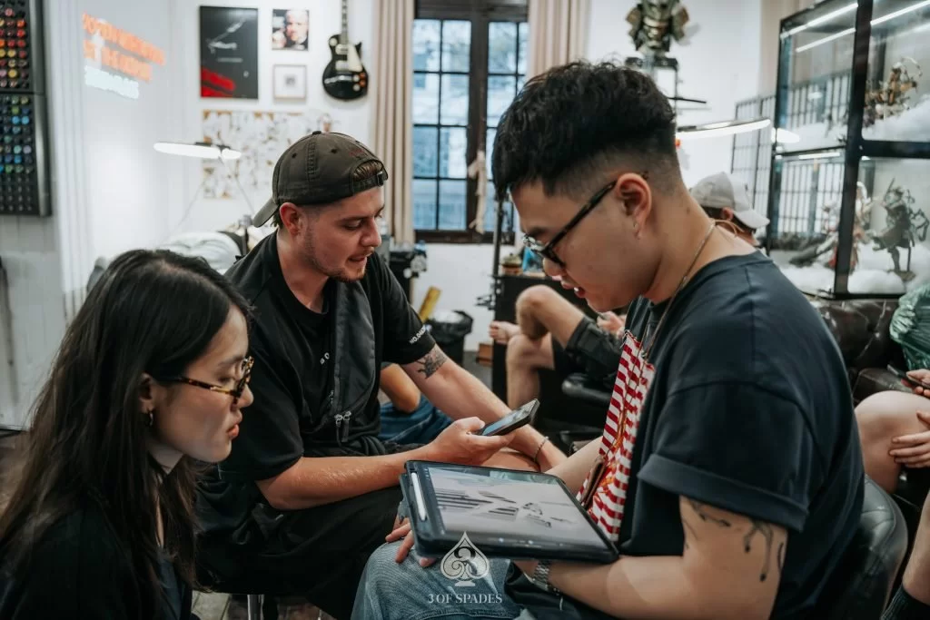 Tattoo prices in Vietnam and recommended tipping amounts