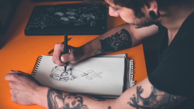 Phần Mềm Thiết Kế Hình Xăm: Công Cụ Thiết Kế Tattoo Chuyên Nghiệp Cho Nghệ Sĩ & Khách Hàng Things to Remember When Designing Your Own Tattoo