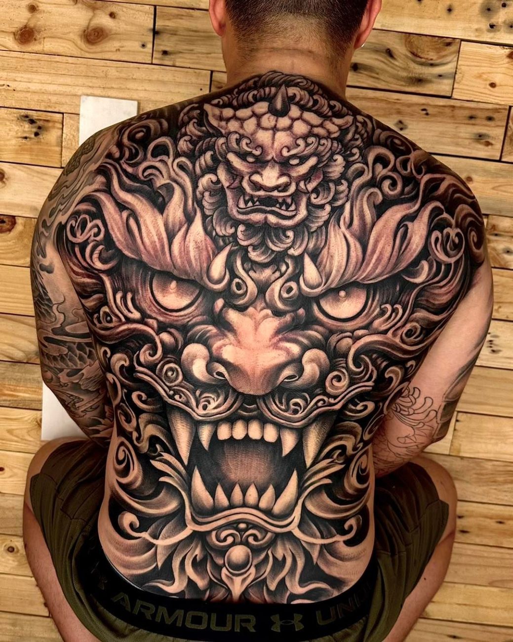 Japanese Backpiece Tattoo: Meaning, Design, Cost & Expert Guide 5 Traditional Japanese backpiece tattoo with detailed flowing composition