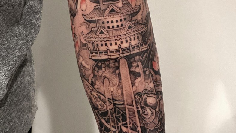 Pagoda Tattoo Meaning, Symbolism & Stunning Design Ideas bonbon