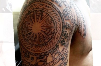 Dong Son Drum Tattoo Meaning, Symbolism & Designs Explained edd273564ce0248e5a6f8fa6f03ffde6