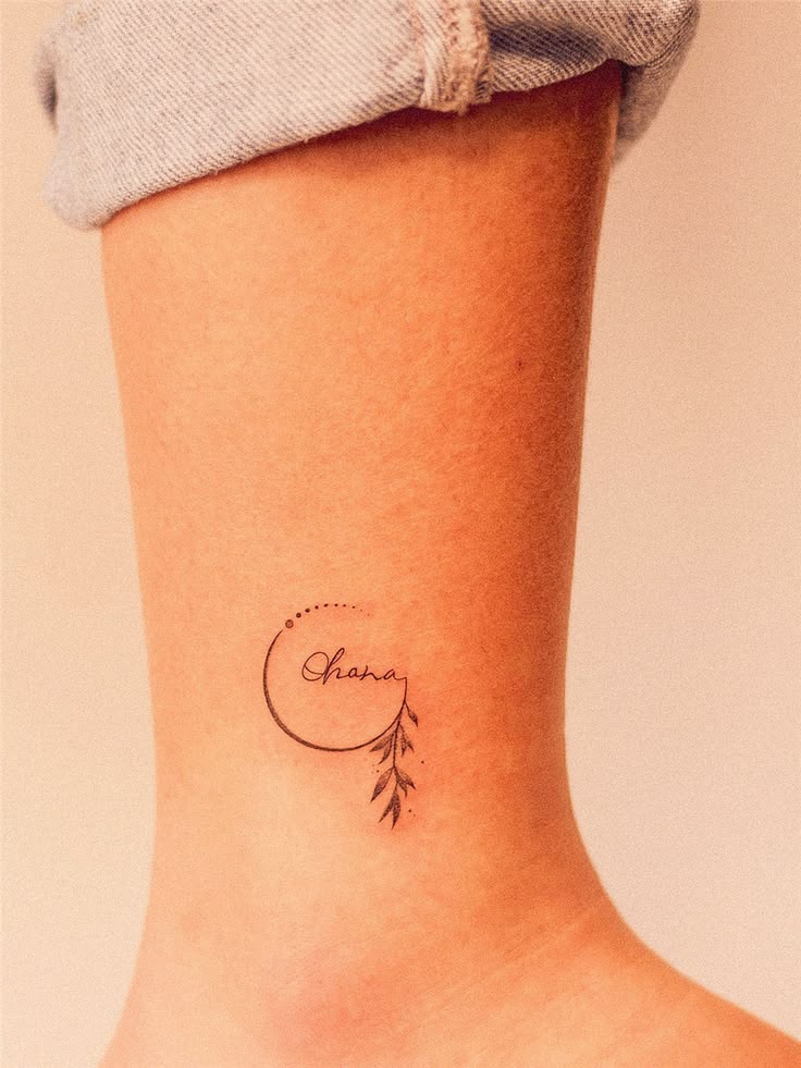 Minimalist fine line tattoo inspiration showcasing elegant thin line body art