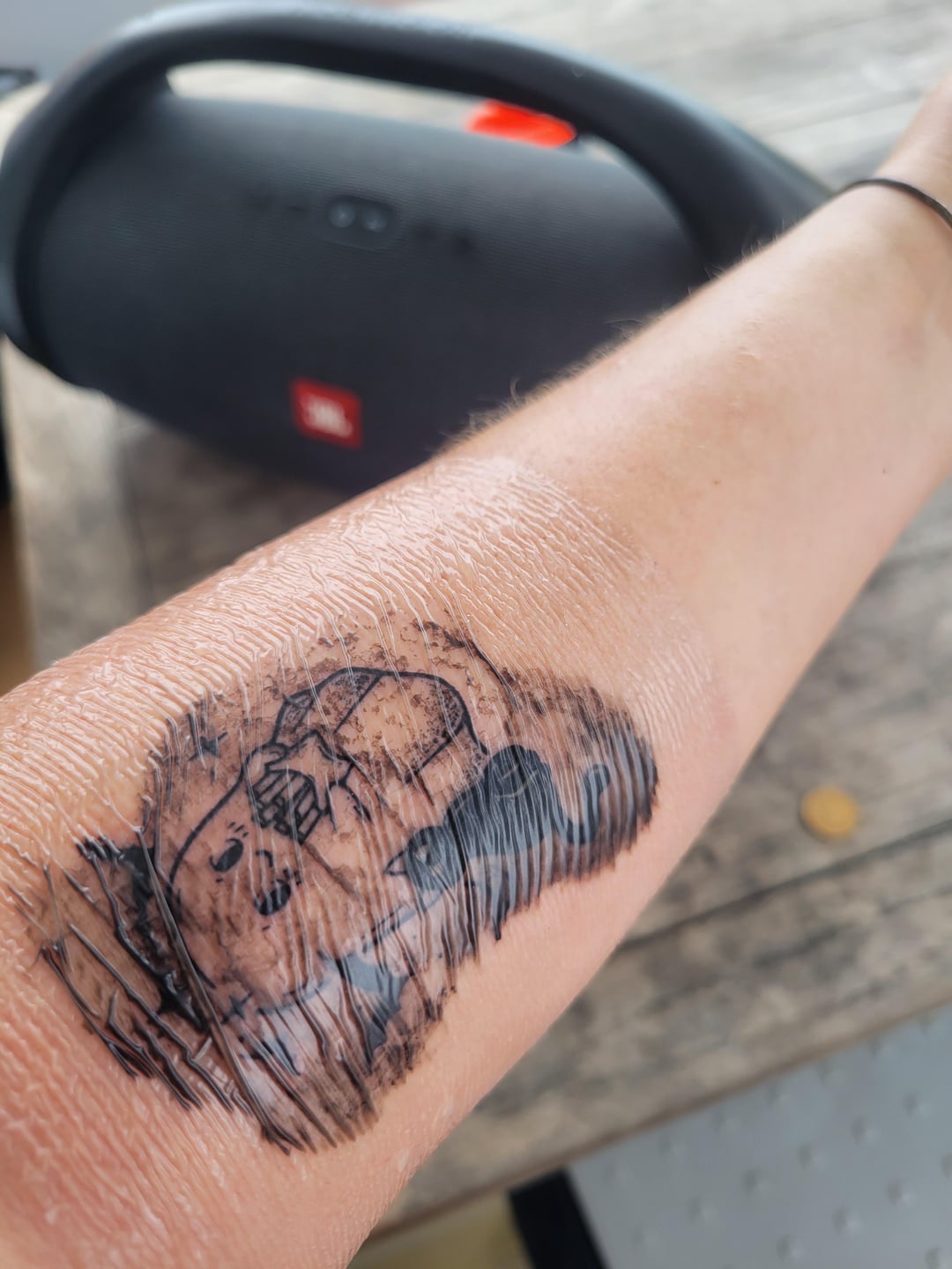 Managing second skin tattoo bandage in humid weather