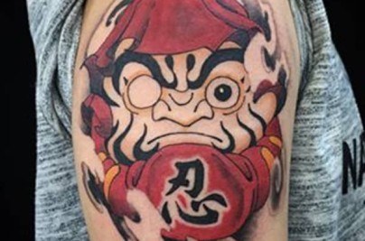 Hình Xăm Búp Bê May Mắn Daruma: Ý Nghĩa, May Mắn Và Thành Công hinh xam bup be may man daruma