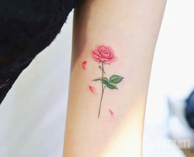 Ý Nghĩa Hình Xăm Hoa Hồng: Biểu Tượng Tình Yêu & Tái Sinh 8 Mô tả SEO giàu nghĩa