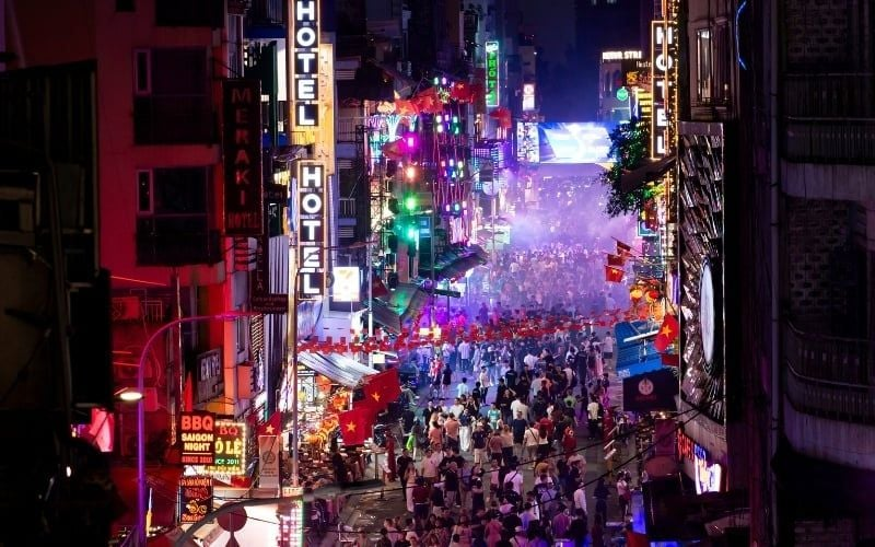 Is It Safe to Get a Tattoo in Bui Vien? (Safety Guide) 3 Is It Safe to Get a Tattoo in Bui Vien? (Safety Guide) image 1