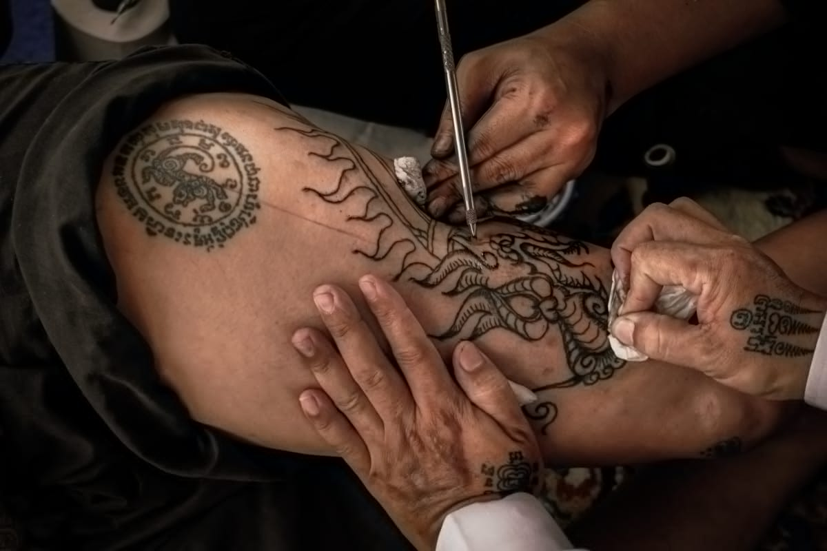 Phương pháp xăm hình Handpoke: Kỹ thuật xăm thủ công trong thời hiện đại 6 Phương pháp xăm hình Handpoke: Kỹ thuật xăm thủ công trong thời hiện đại image 91