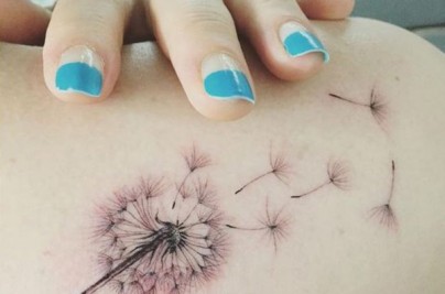 Ý nghĩa hình xăm bồ công anh: Biểu tượng tự do & khởi đầu mới image hinh xam bo cong anh co y nghia gi trong phong thuy 166299163948773