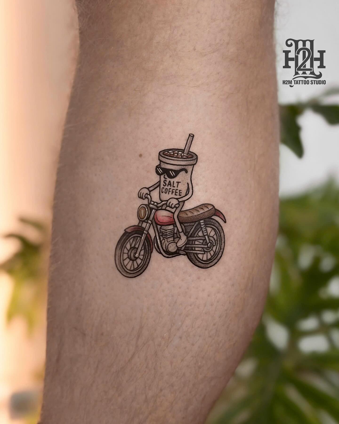Custom Vietnamese tattoo design consultation helping travelers create meaningful artwork