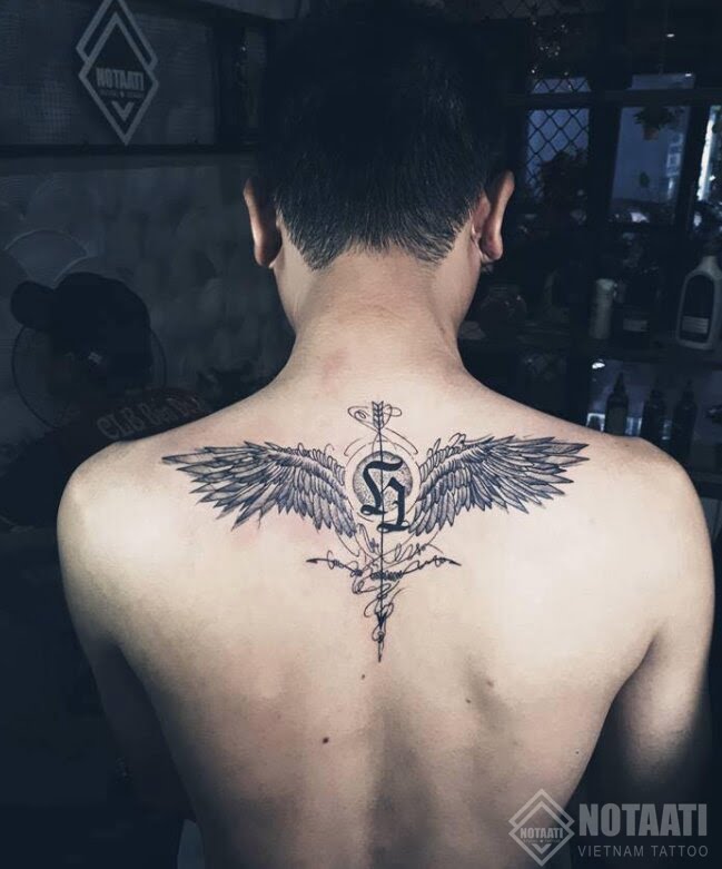 Ý nghĩa hình xăm đôi cánh: Biểu tượng tự do và chuyển hóa sâu sắc 5 Mô tả SEO giàu nghĩa