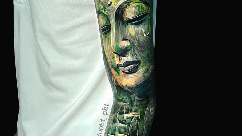 UV Fluorescent Tattoos: Kỹ Thuật, Cơ Chế & Những Điều Cần Biết y2 110325